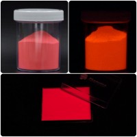 Glow in the dark powder TAT 33 red color